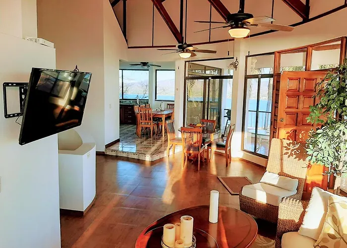 Casa Redonda Hotel *